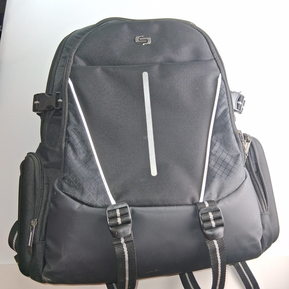 SOLO BACKPACK BLACK